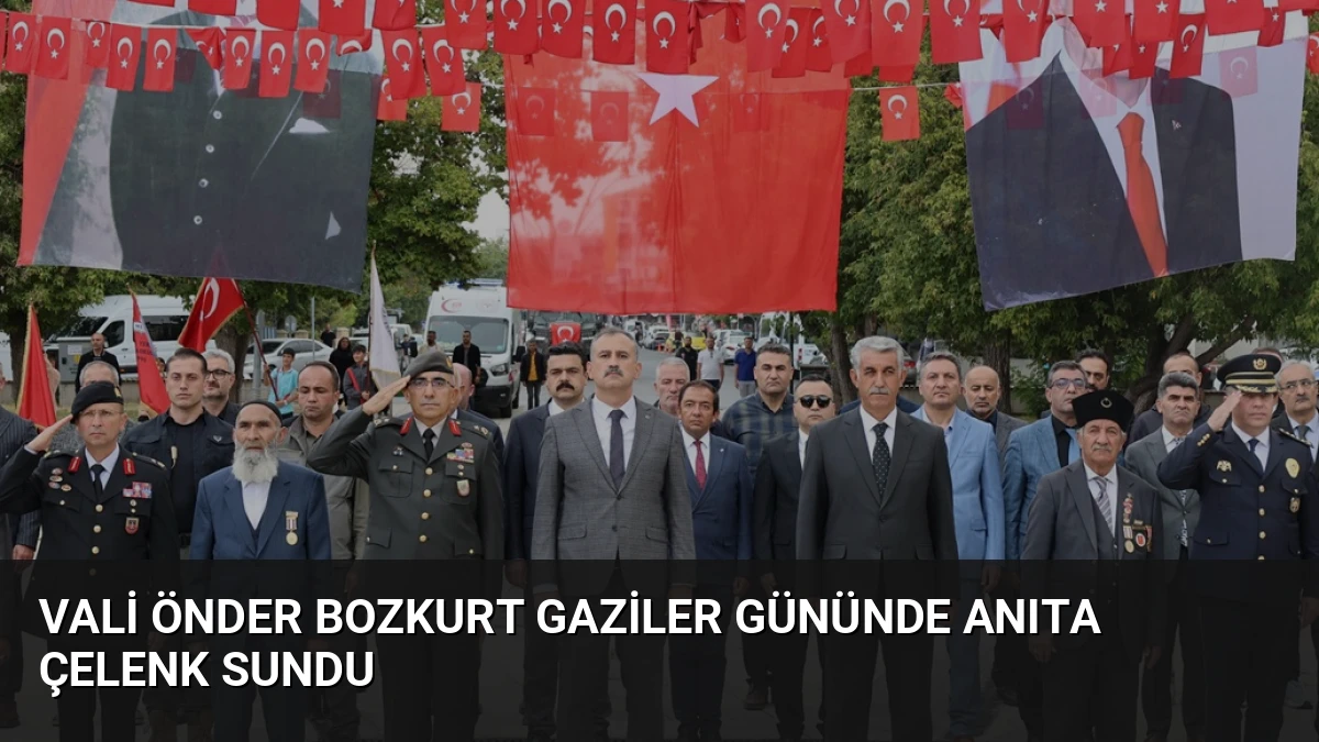 Vali Önder Bozkurt Gaziler Gününde Anıta Çelenk Sundu